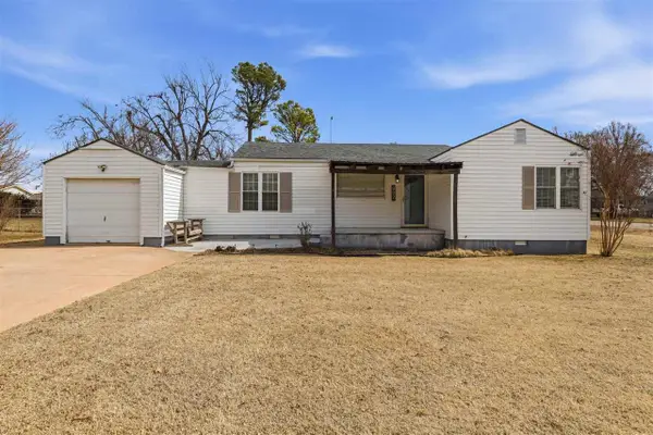 902 N 14th, Perry, OK 73077