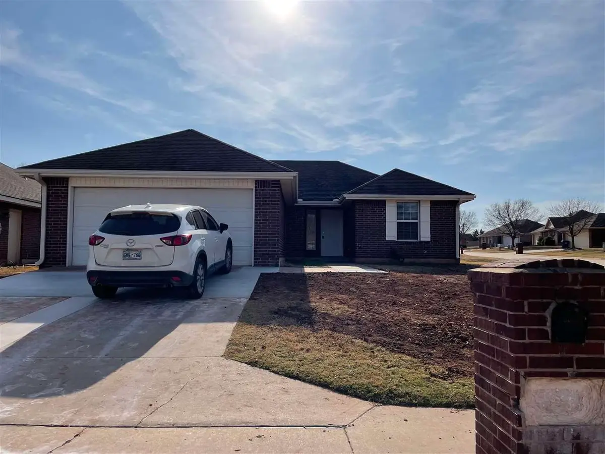 3009 E 2nd Avenue, Stillwater, OK 74074 - #1