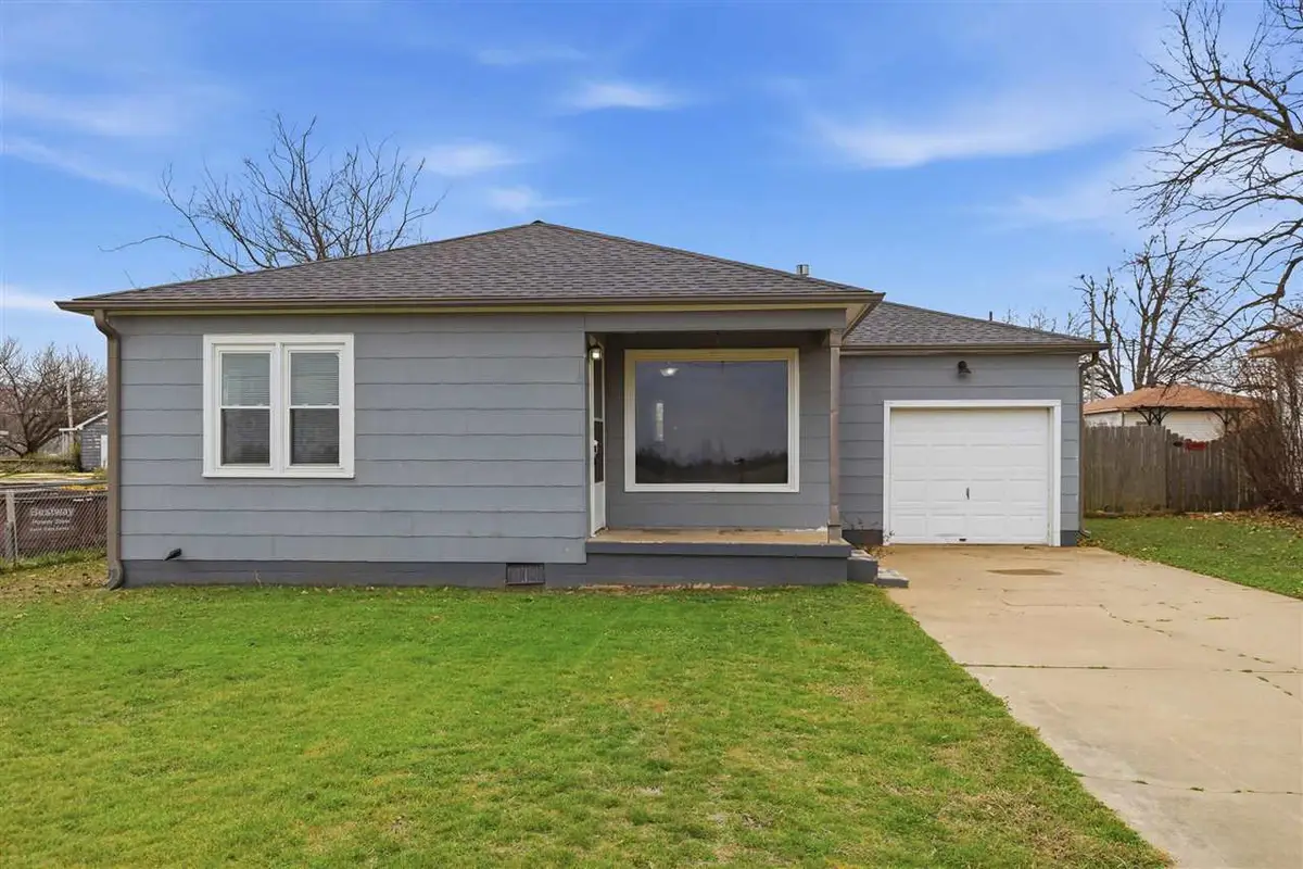 1106 Locust, Perry, OK 73077 - #1