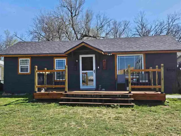 421 S Benjamin Street, Stillwater, OK 74074-3712