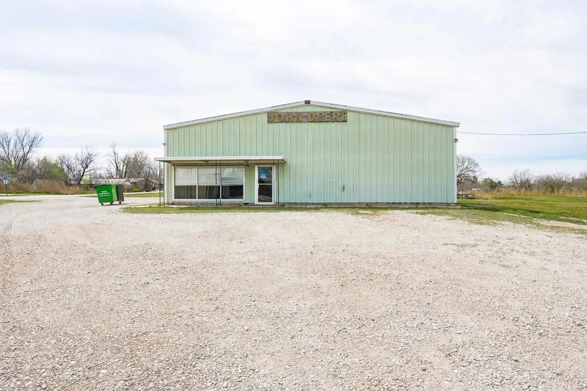 1502 N 5th Street, Perry, OK 73077 - #1