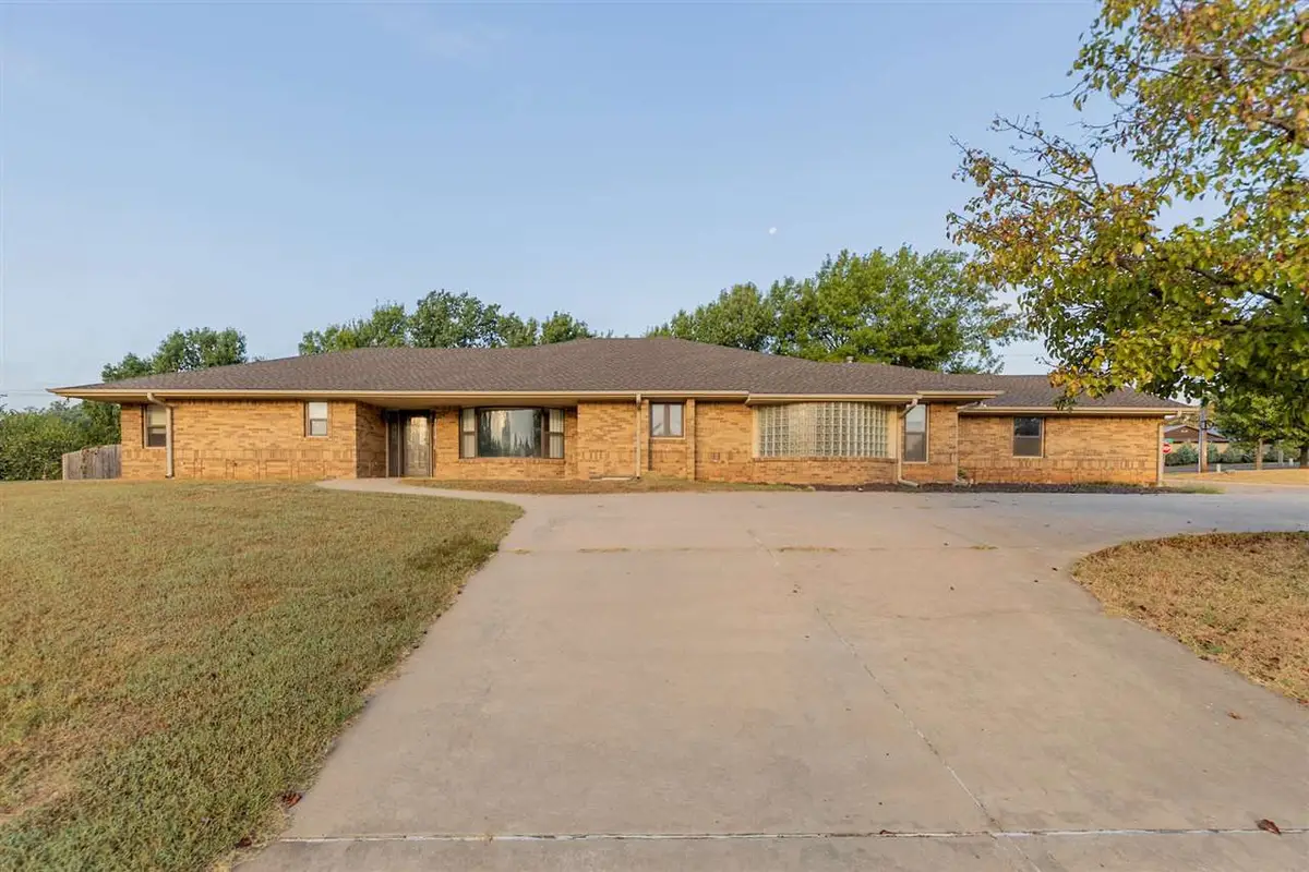 4725 W Country Club Road, Stillwater, OK 74074-0000 - #1