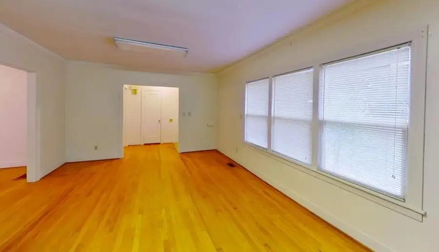 1910 W University Avenue, Stillwater, OK 74075 - #2