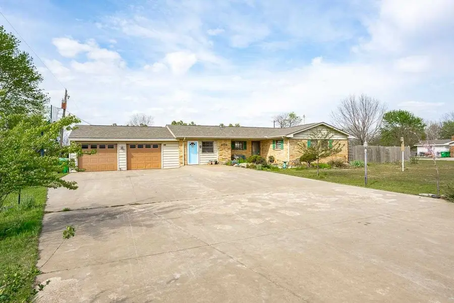 902 Mary, Morrison, OK 73061 - #2