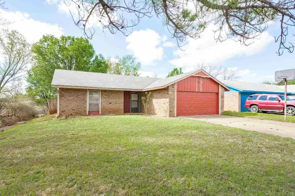 1023 E Knapp Avenue, Stillwater, OK 74074