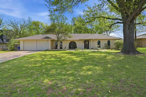 1221 S Westwood Lane, Stillwater, OK 74074-1144