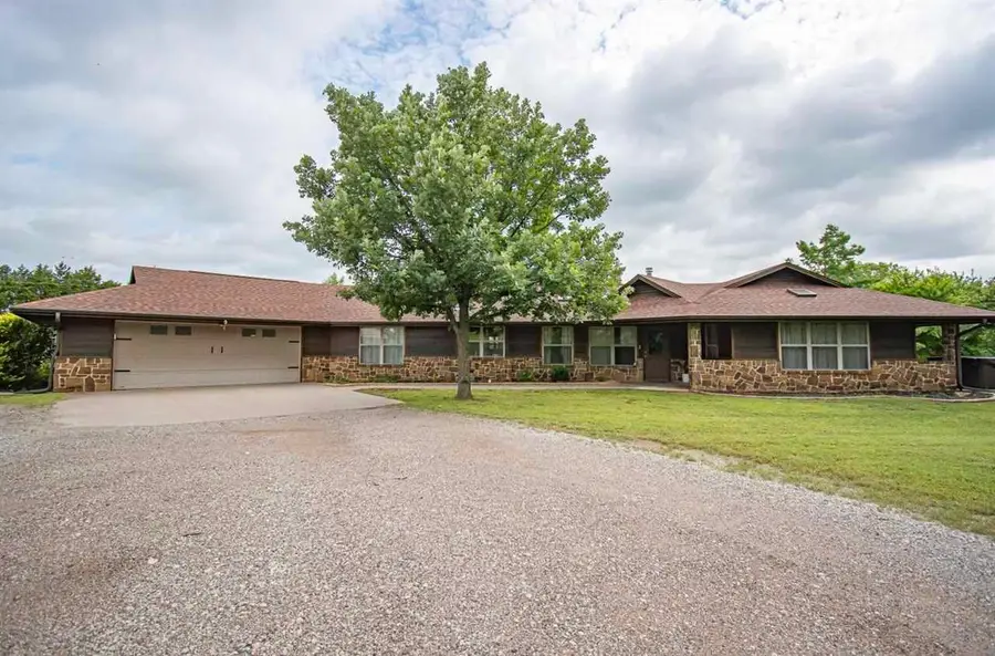 1199 N Amanda Lane, Stillwater, OK 74075 - #3