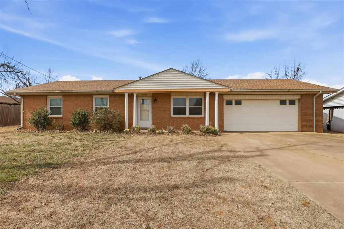 1303 N 14th, Perry, OK 73077 - #1