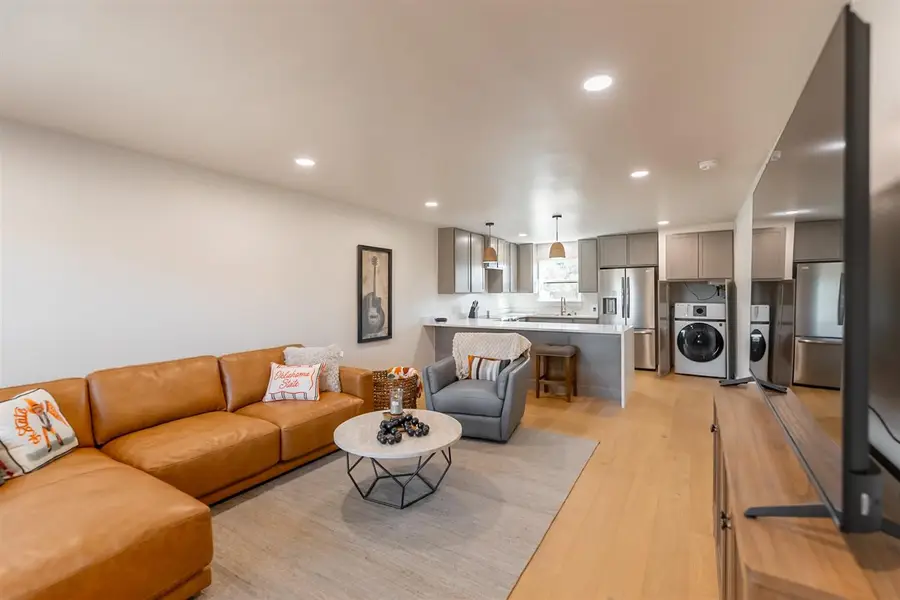 701 W Highpoint Drive, Stillwater, OK 74075-0000 - #2