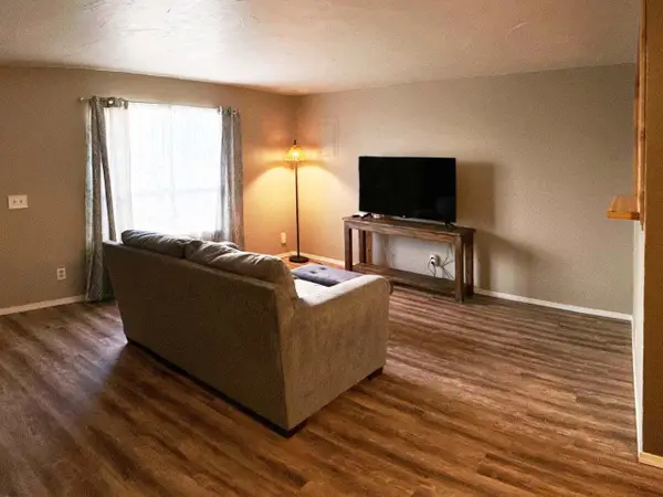 1400 N Perkins  I-67, Stillwater, OK 74075