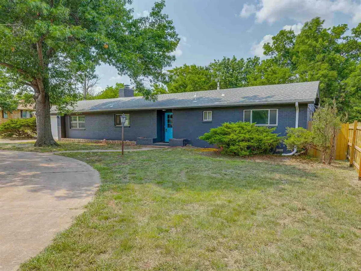 1924 E McElroy, Stillwater, OK 74075 - #1