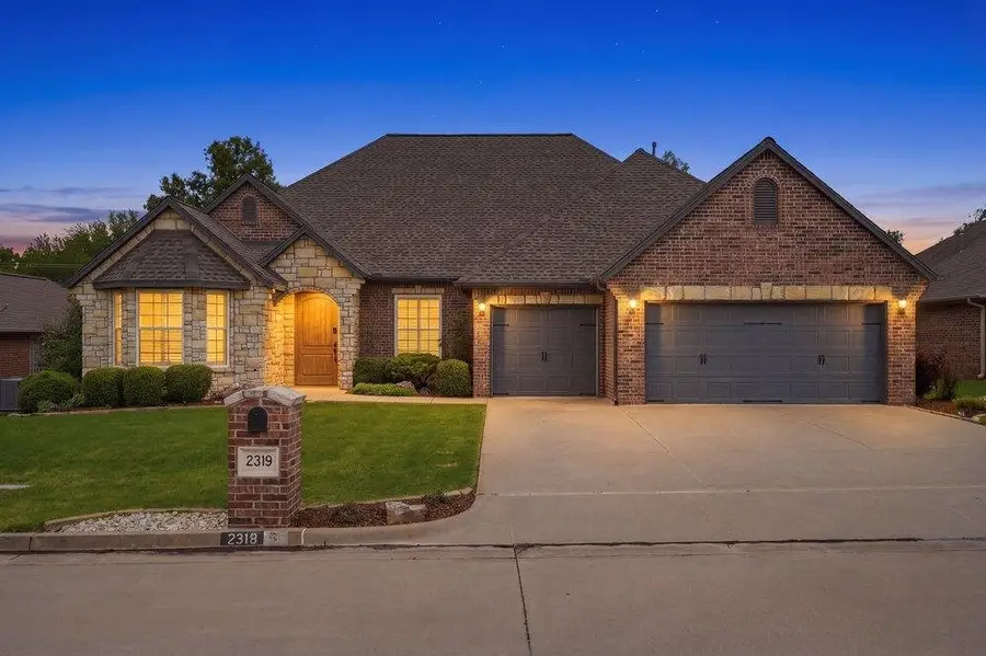 2319 S Silverdale Drive, Stillwater, OK 74074 - #2