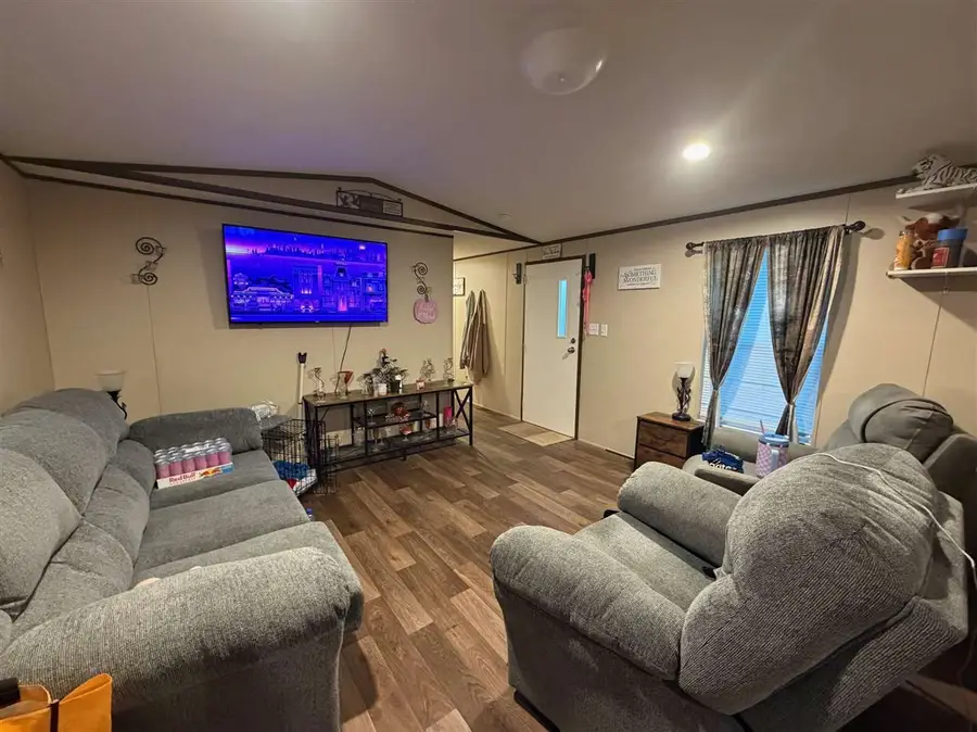 300 S Perry Avenue, Glencoe, OK 74032 - #2