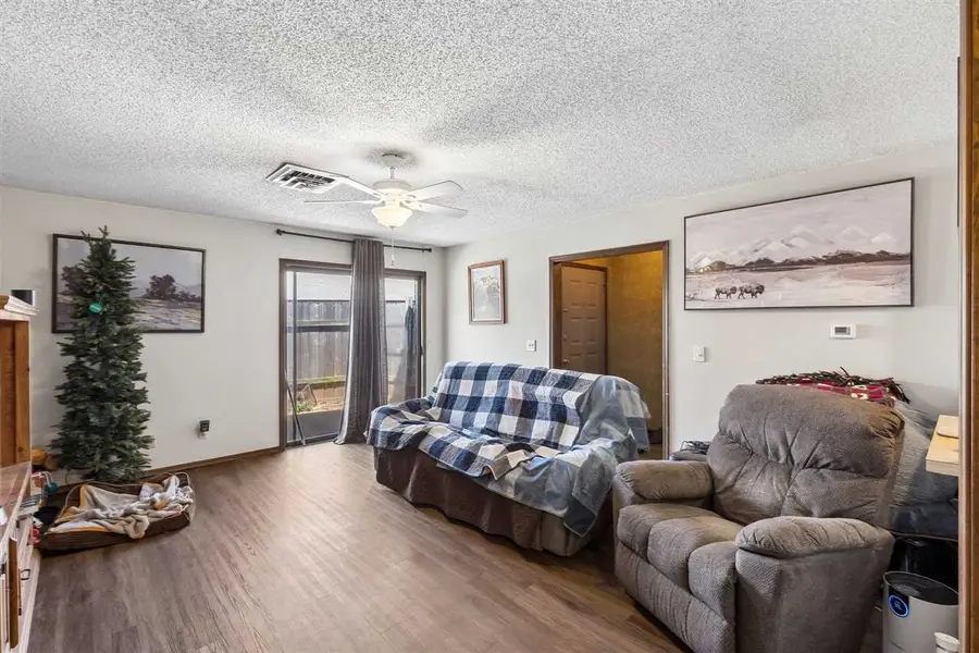 3909-3911 W 18th Court, Stillwater, OK 74074 - #2