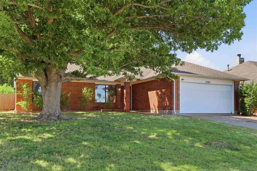 1203 E Dell, Stillwater, OK 74075 - #2