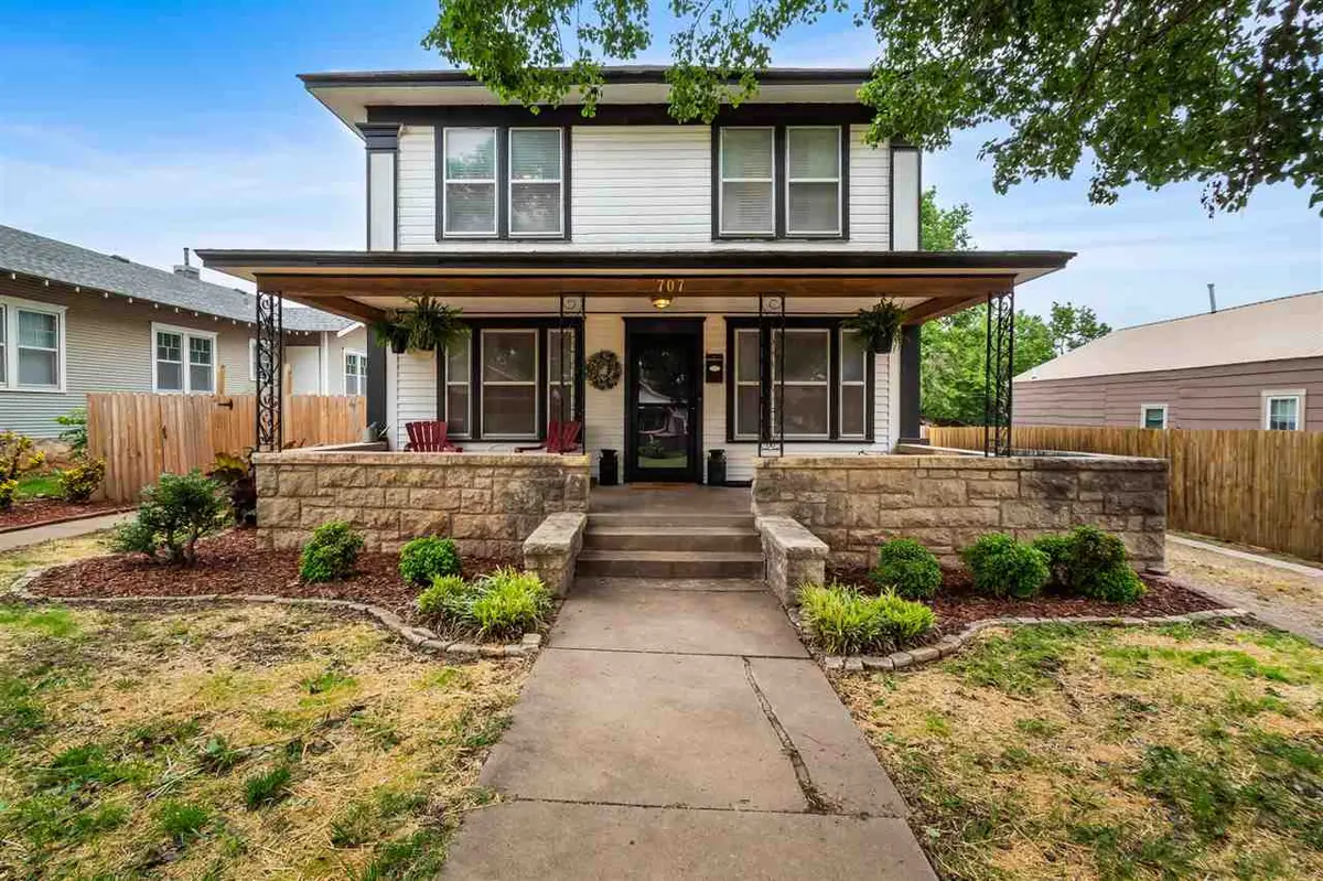 707 E Cleveland Avenue, Ponca City, OK 74601-4714 - #1