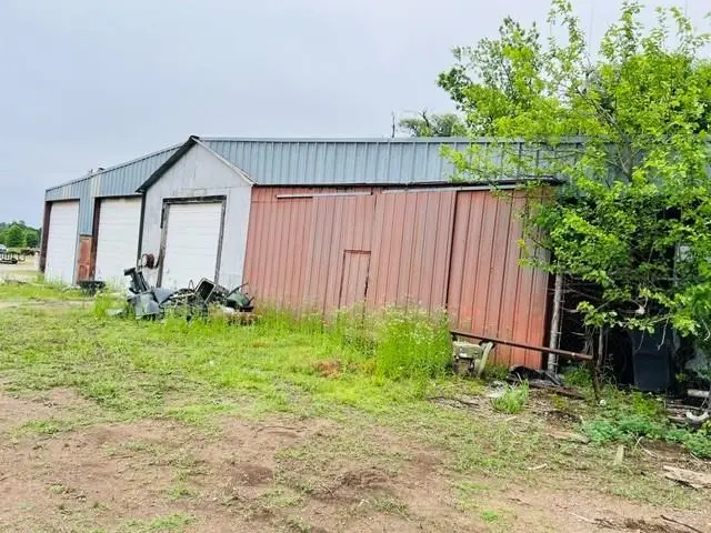 700 N Michigan, Cushing, OK 74023 - #2