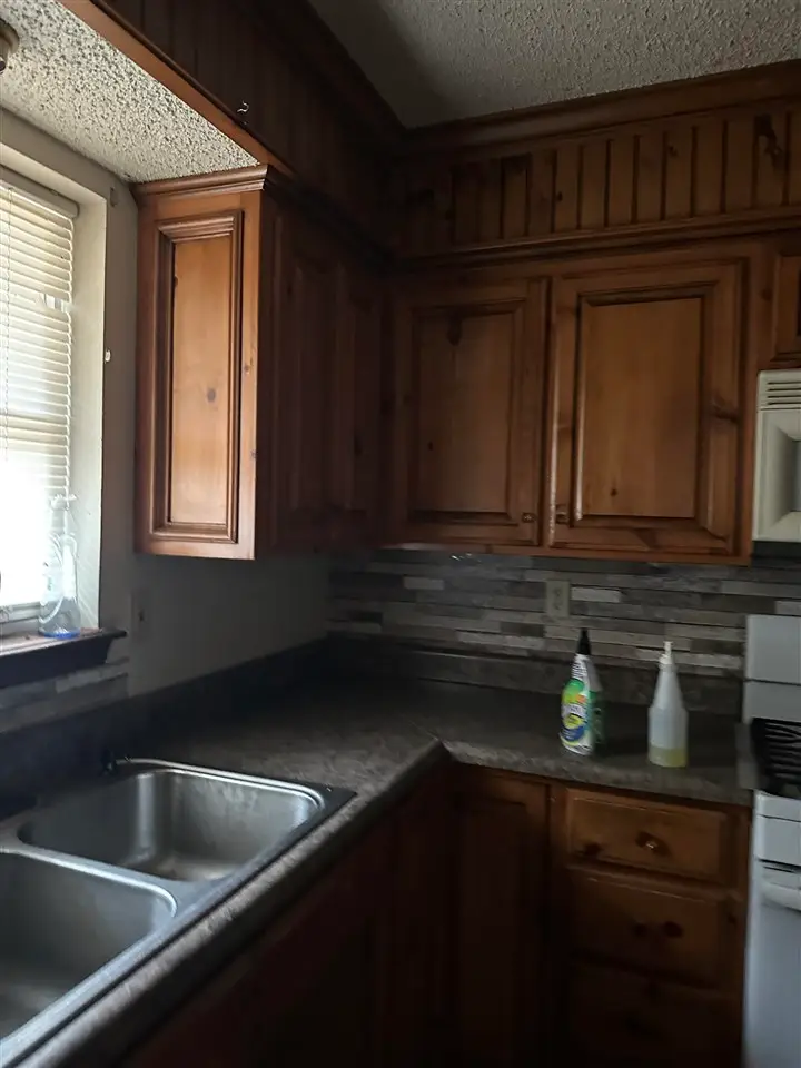 4 W Hickory, Tryon, OK 74875 - #3