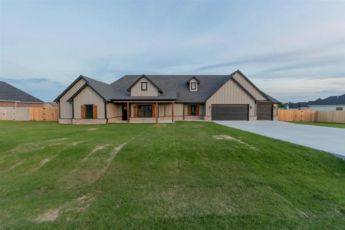 211 Bandera Street, Stillwater, OK 74074-0000 - #1