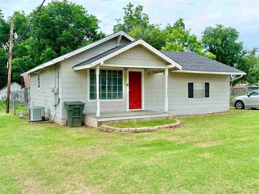 712 N 11th, Perry, OK 73077 - #3
