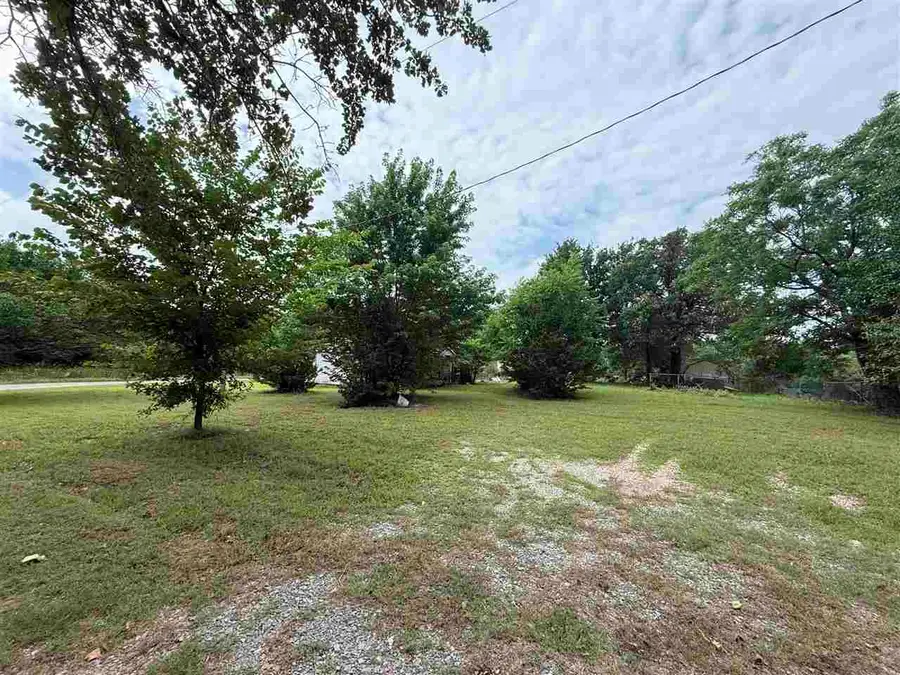 519 E Hayes, Agra, OK 74824 - #2
