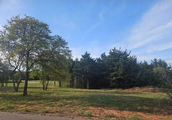 1922 W Cross Creek Lane, Stillwater, OK 74074