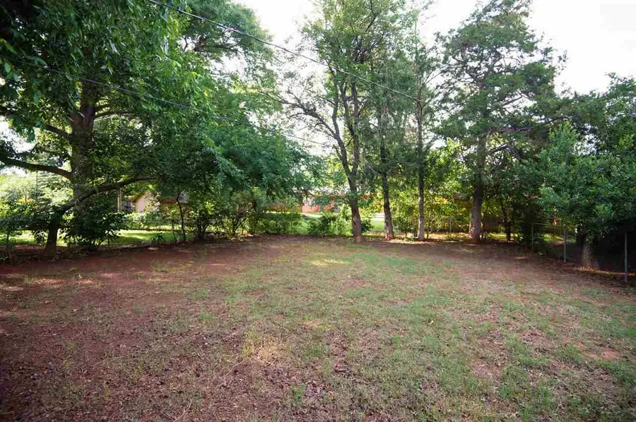 2208 W 10th Avenue, Stillwater, OK 74074 - #3