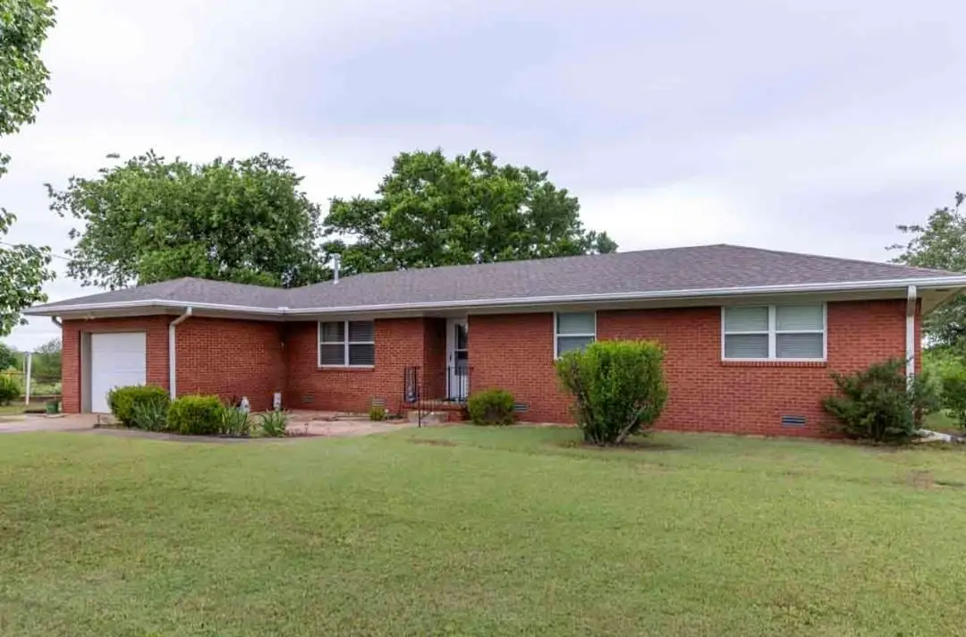 2212 E 32nd Street, Stillwater, OK 74074 - #1