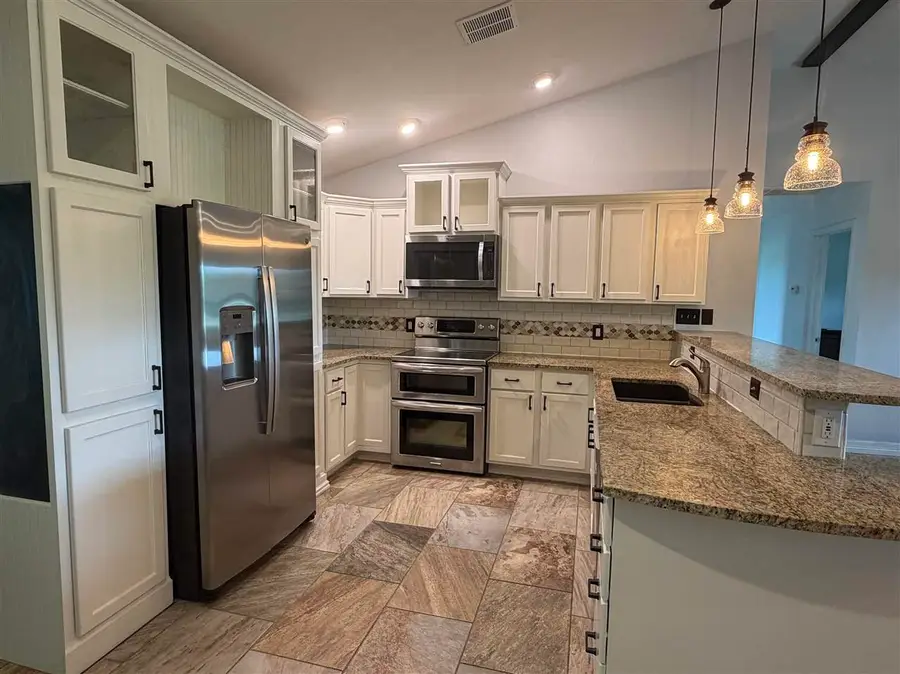 10 Grant Rd, Morrison, OK 73061 - #3