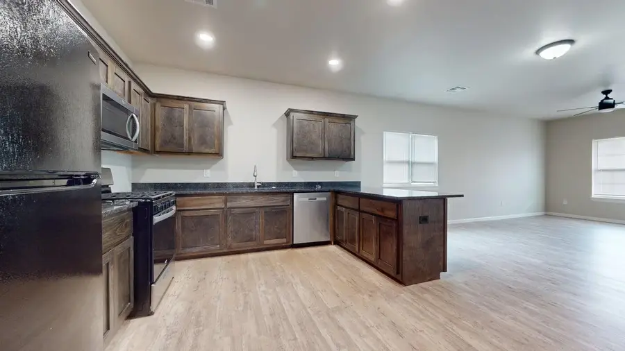 200-202 Buccaneer Drive, Tonkawa, OK 74653 - #3
