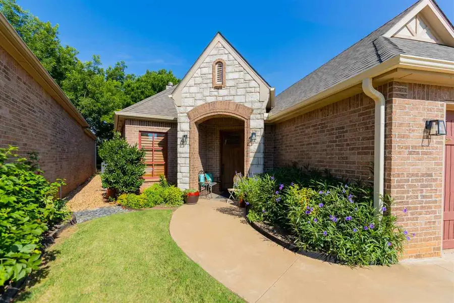 3220 W Charelston Court, Stillwater, OK 74074-0000 - #3