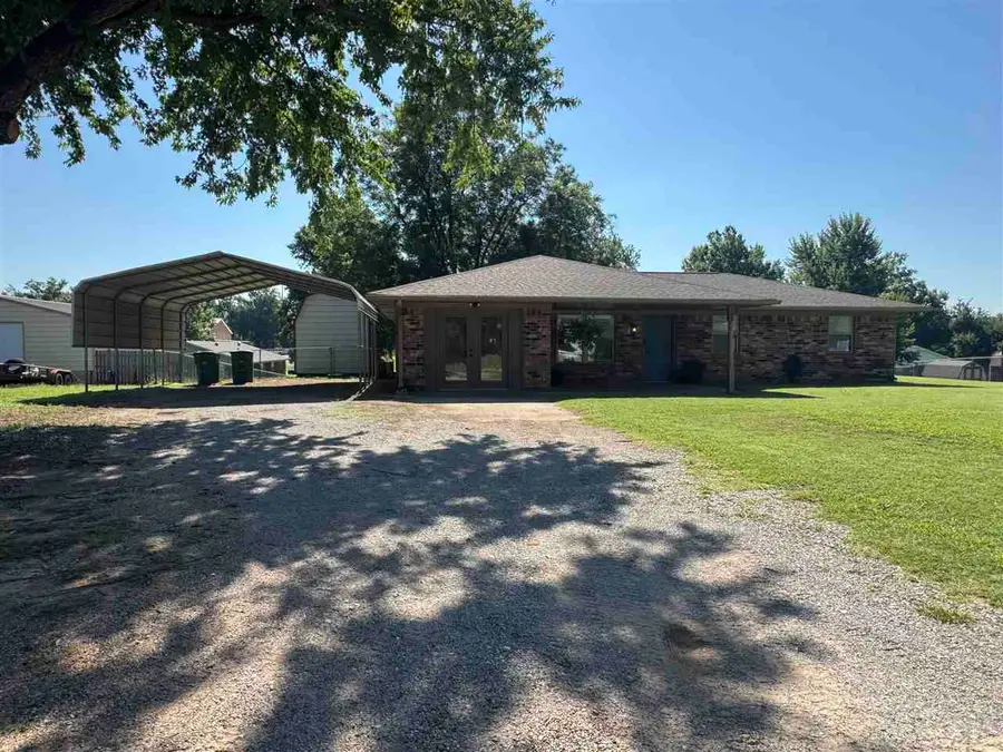 408 SE 3rd Street, Perkins, OK 74059 - #2