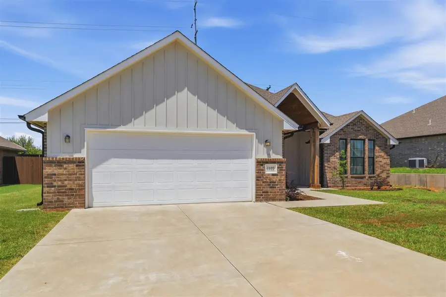 1122 E Swim Avenue, Stillwater, OK 74075-0000 - #3