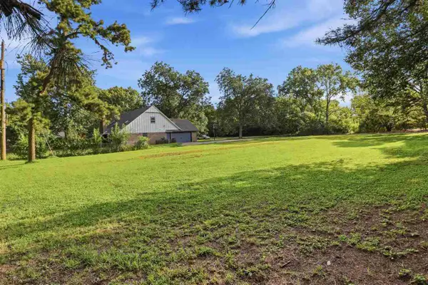 1410 N Wildwood Drive, Stillwater, OK 74075
