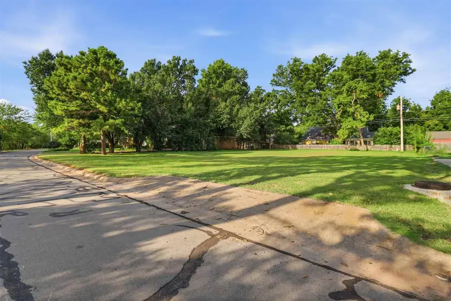 1410 N Wildwood Drive, Stillwater, OK 74075 - #3