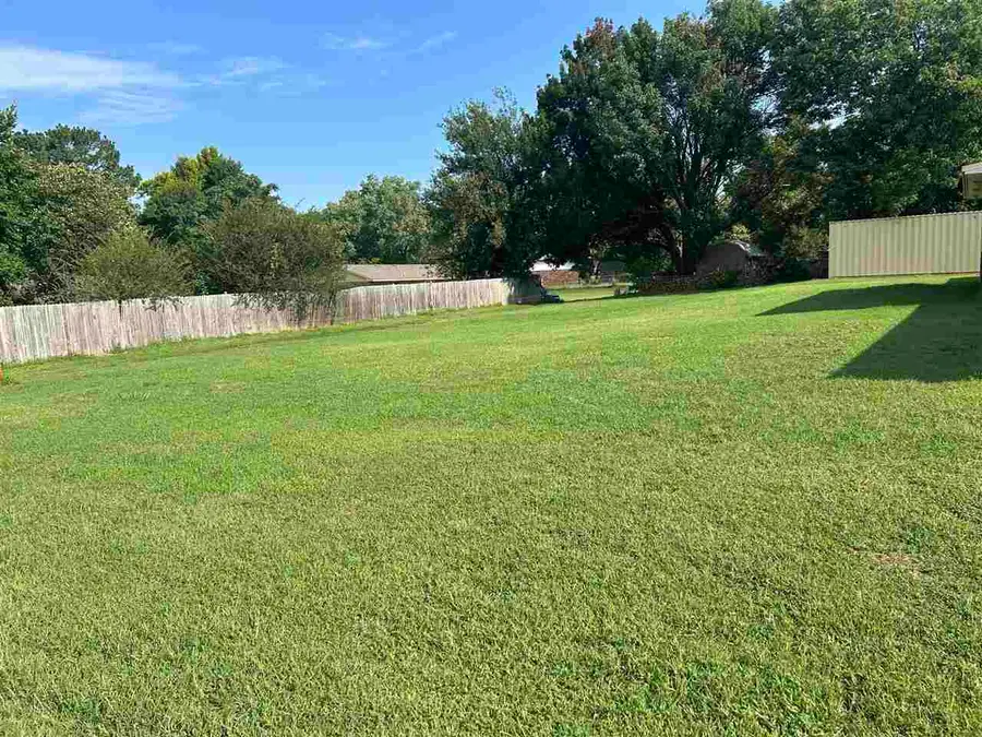 415 SE 3rd Street, Perkins, OK 74059 - #2