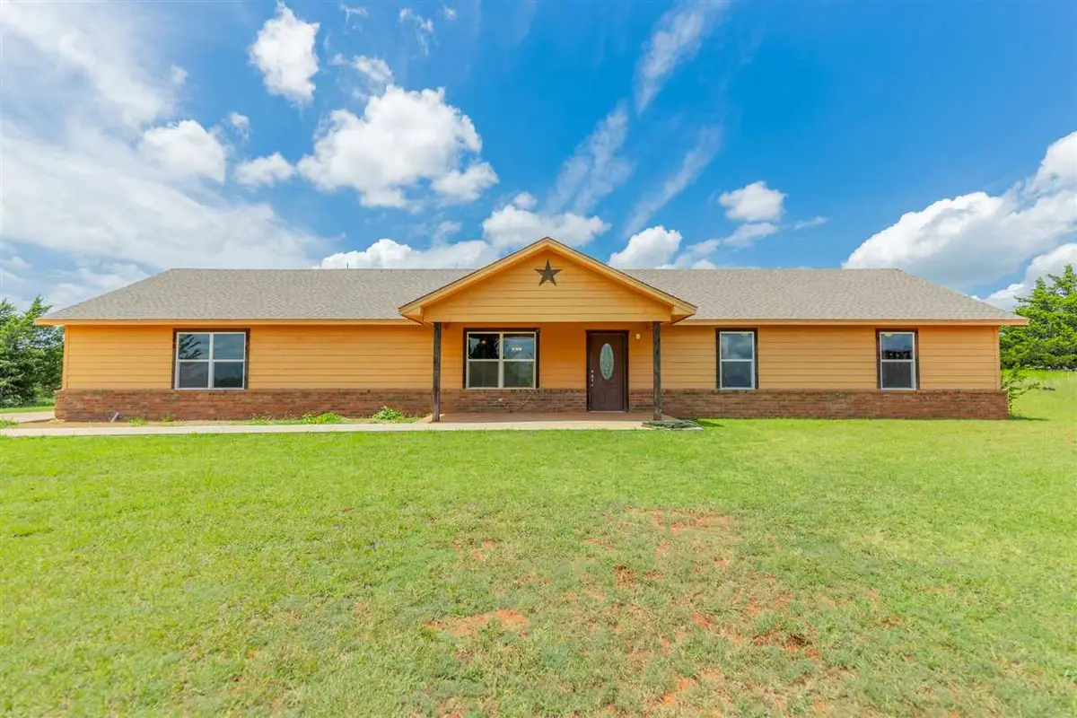 5410 S Pleasant Valley Road, Mulhall, OK 73063-0000 - #1