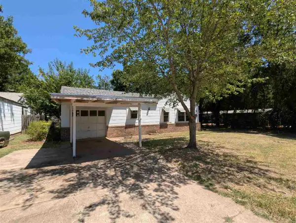 1019 S McDonald Street, Stillwater, OK 74074