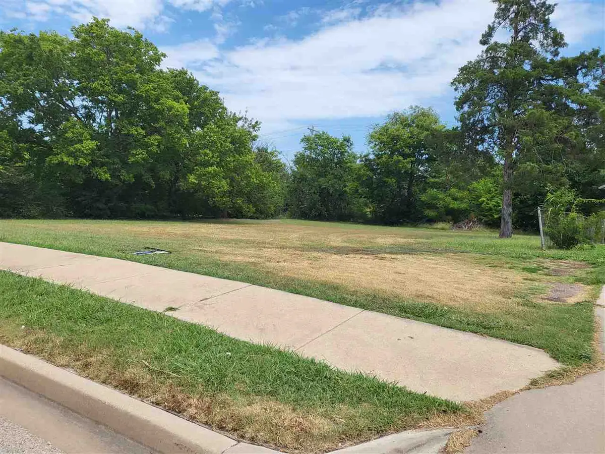 0000 S Waverly, Ponca City, OK 74601 - #1