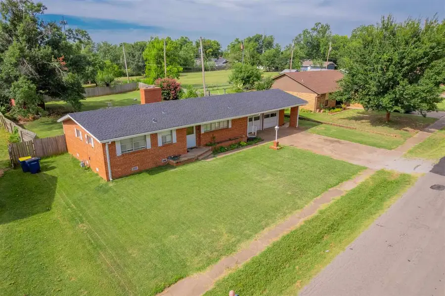 1705 E 3rd, Stillwater, OK 74075-0000 - #2