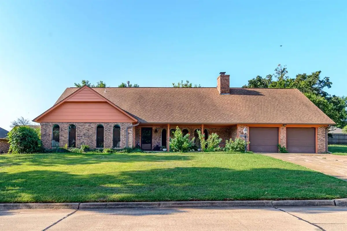4823 W Woodland Drive, Stillwater, OK 74074 - #1