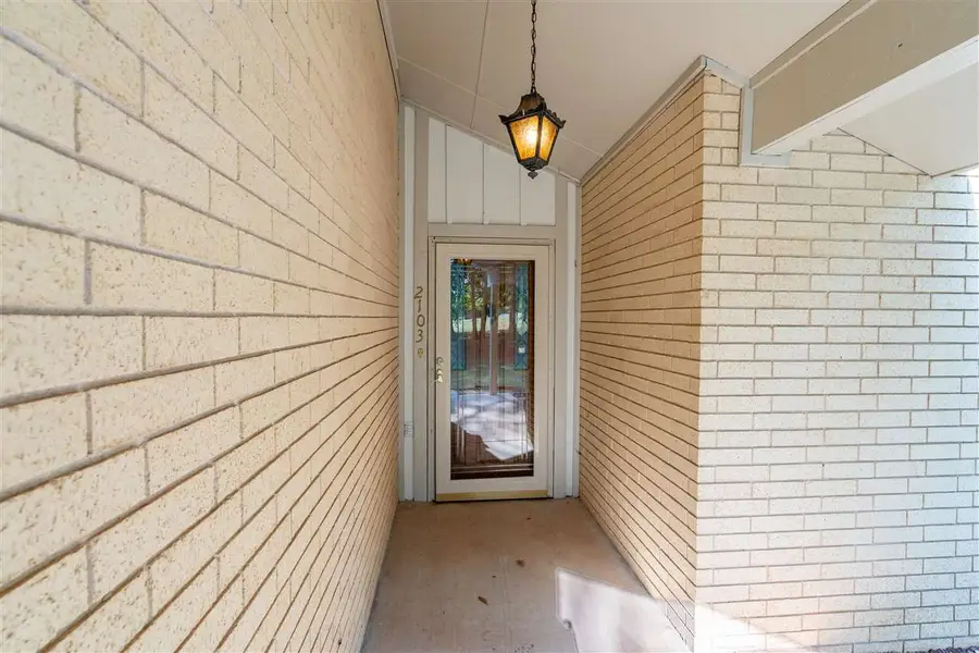 2103 Tanglewood Circle, Stillwater, OK 74074-1712 - #2