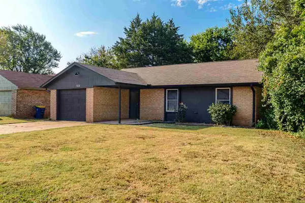 1009 E Will Rogers Drive, Stillwater, OK 74075