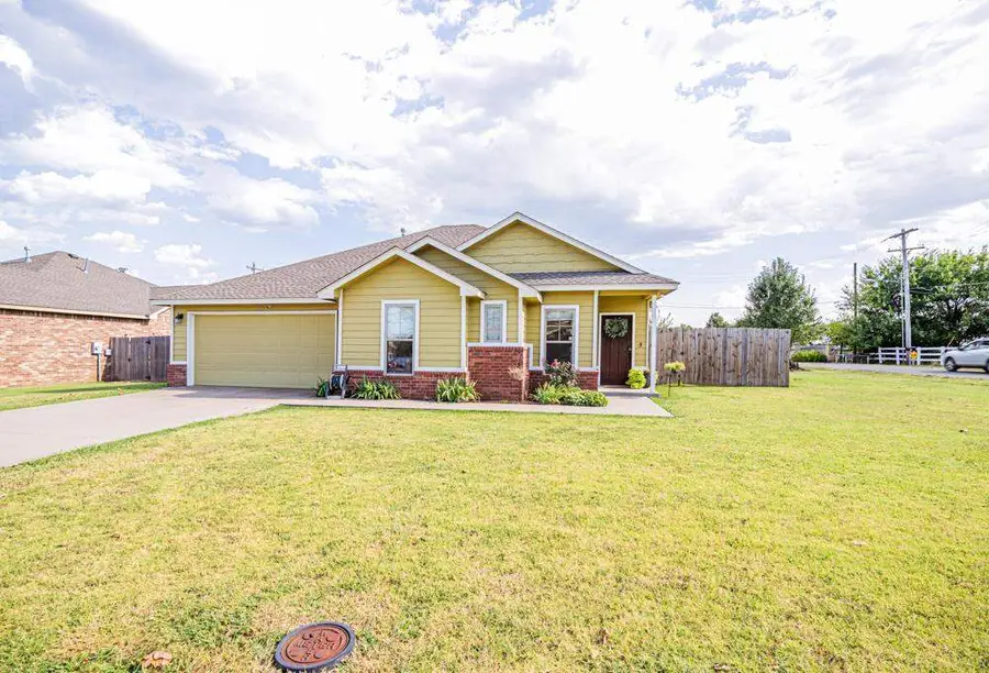1603 E Timberridge Drive, Cushing, OK 74023 - #2