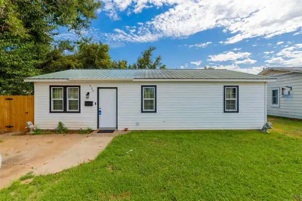 923 E Virginia Avenue, Stillwater, OK 74074-0000