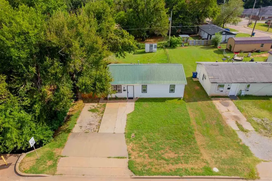 923 E Virginia Avenue, Stillwater, OK 74074-0000 - #2