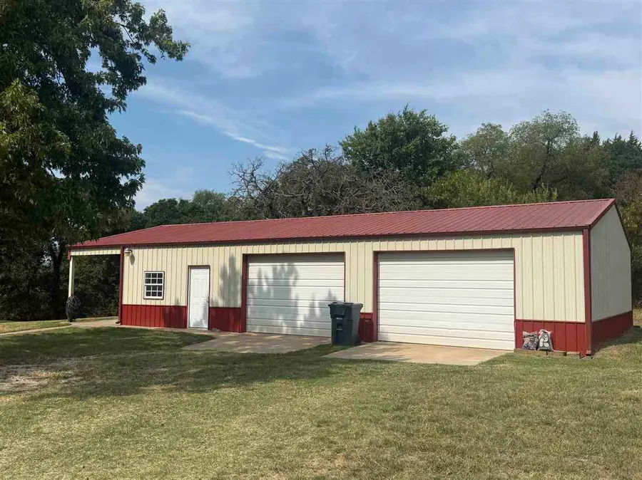 8316 S Clay Road, Cushing, OK 74023 - #2