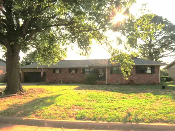 3015 N Monroe Street, Stillwater, OK 74075-1120
