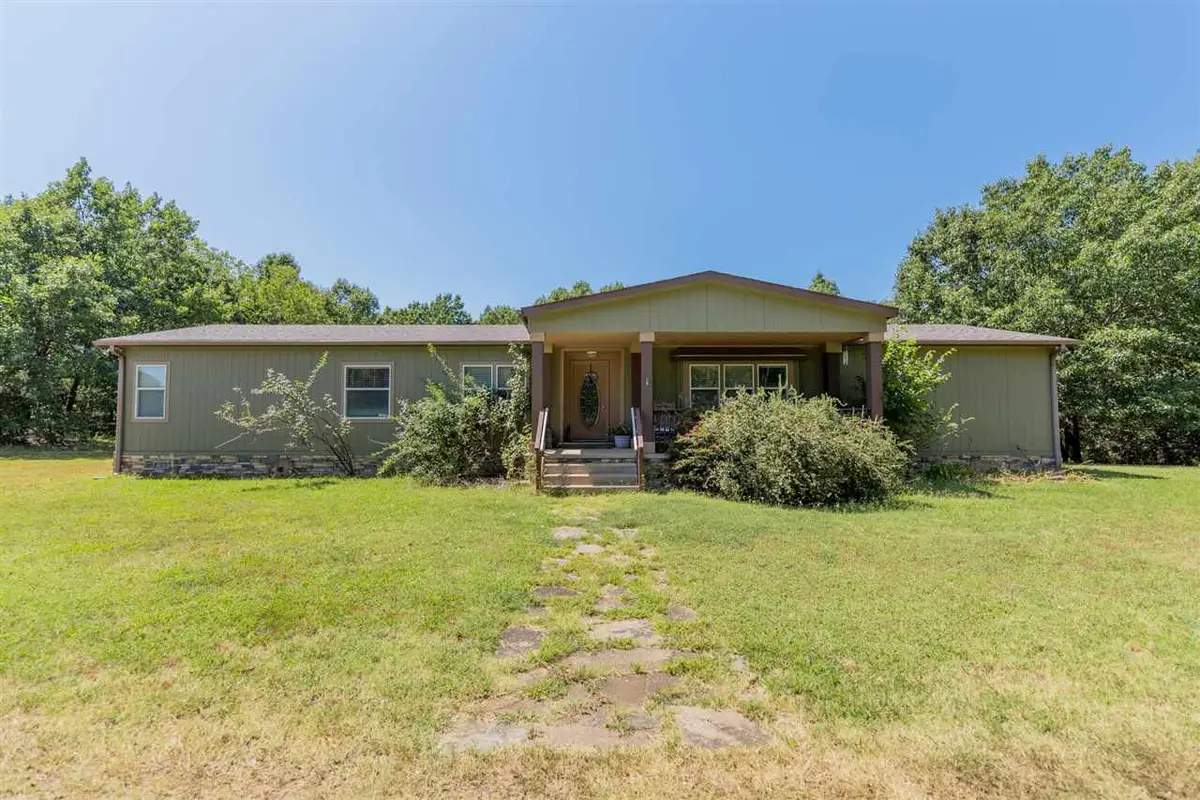 1502 S Riverside Road, Yale, OK 74085-0000 - #1