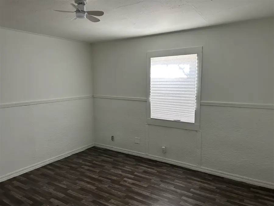 419 Birch, Perry, OK 73077 - #3